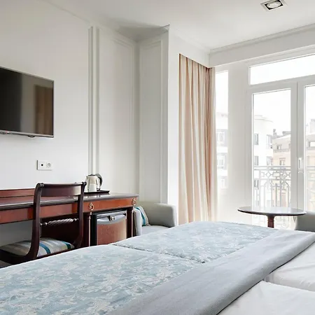 De Londres Y De Inglaterra Hotel