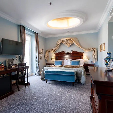 De Londres Y De Inglaterra Saint-Sébastien