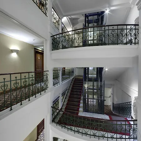 De Londres Y De Inglaterra Hotel