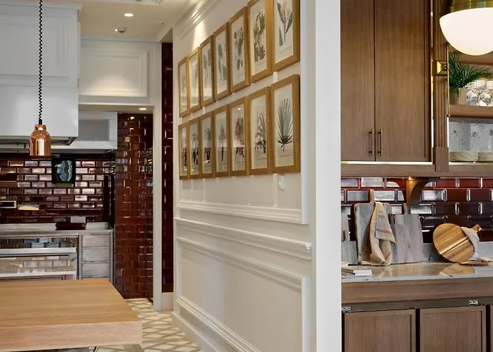 De Londres Y De Inglaterra 4*