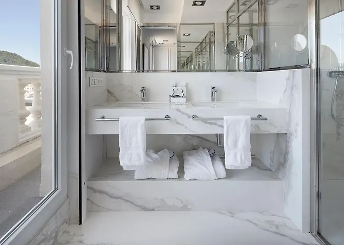 De Londres Y De Inglaterra 4* Сан-Себастьян