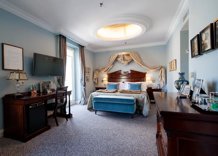 De Londres Y De Inglaterra סן סבסטיאן