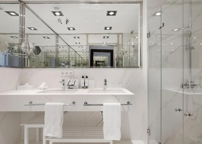 De Londres Y De Inglaterra Отель Сан-Себастьян