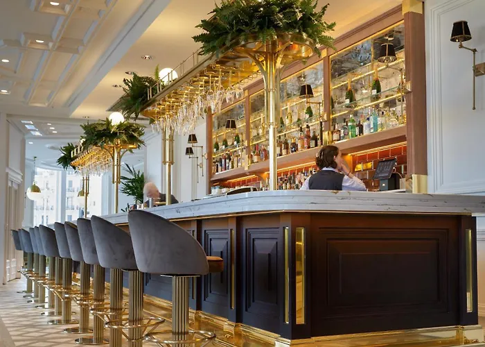 De Londres Y De Inglaterra מלון 4*