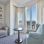 De Londres Y De Inglaterra Otel 4*