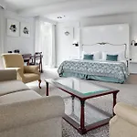 De Londres Y De Inglaterra Otel 4*