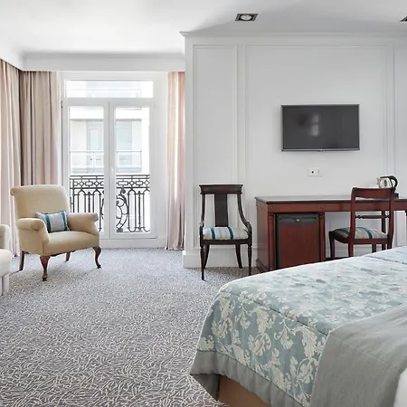 دي لوندريس يي دي إنغلاترا 4*