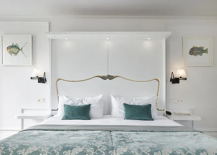 Hotell De Londres Y De Inglaterra 4*