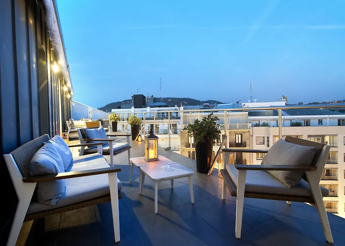 Hotell De Londres Y De Inglaterra 4*